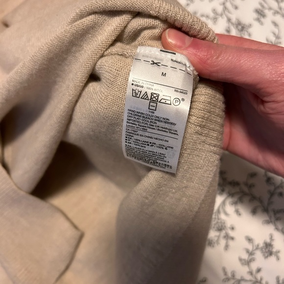 Merino Wool Turtleneck - Picture 2 of 3